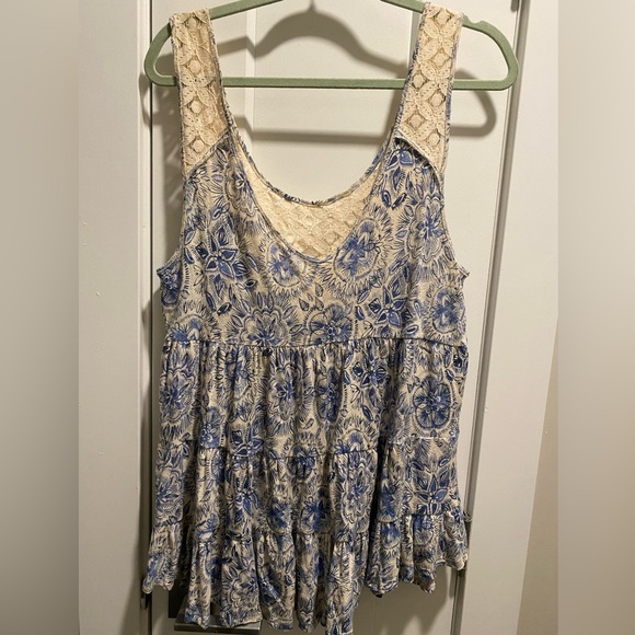 Free People Woven Tank-top. Color- Blue/Beige. Size- Large. - Picture 7 of 11